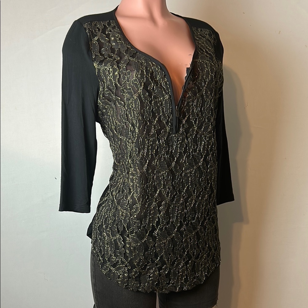 MAURICES Women’s 3/4  Sleeve Gold Lace 1/2 Zip Blouse Top Shirt